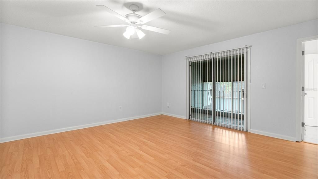 For Sale: $165,000 (4 beds, 2 baths, 1638 Square Feet)