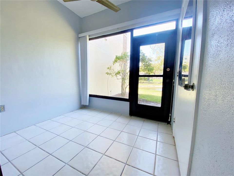 En Venta: $205,000 (2 camas, 2 baños, 1000 Pies cuadrados)