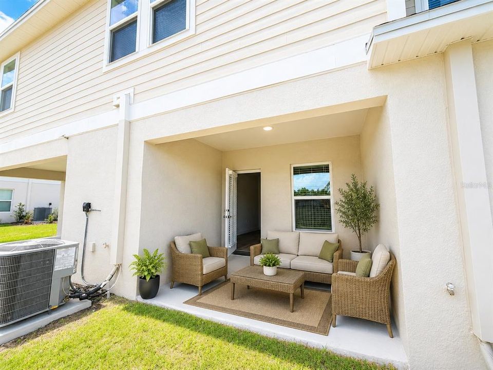 For Rent: $1,800 (3 beds, 2 baths, 1720 Square Feet)