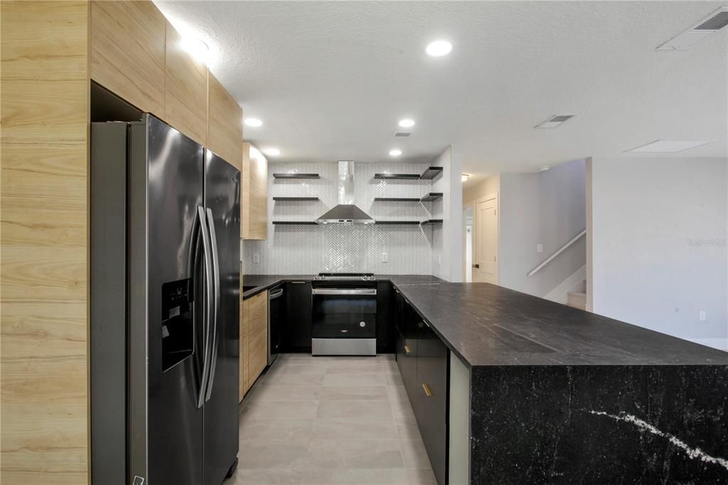 En Renta: $2,699 (4 camas, 2 baños, 1446 Pies cuadrados)