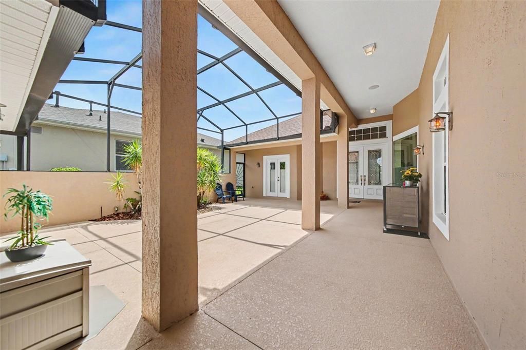 For Sale: $392,000 (3 beds, 3 baths, 2012 Square Feet)