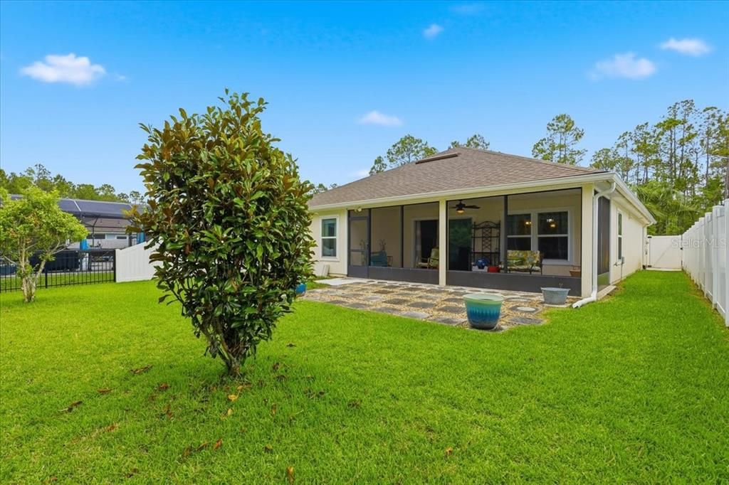 En Venta: $309,900 (3 camas, 2 baños, 1619 Pies cuadrados)