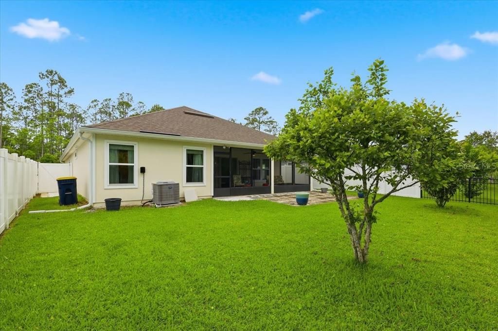 En Venta: $309,900 (3 camas, 2 baños, 1619 Pies cuadrados)