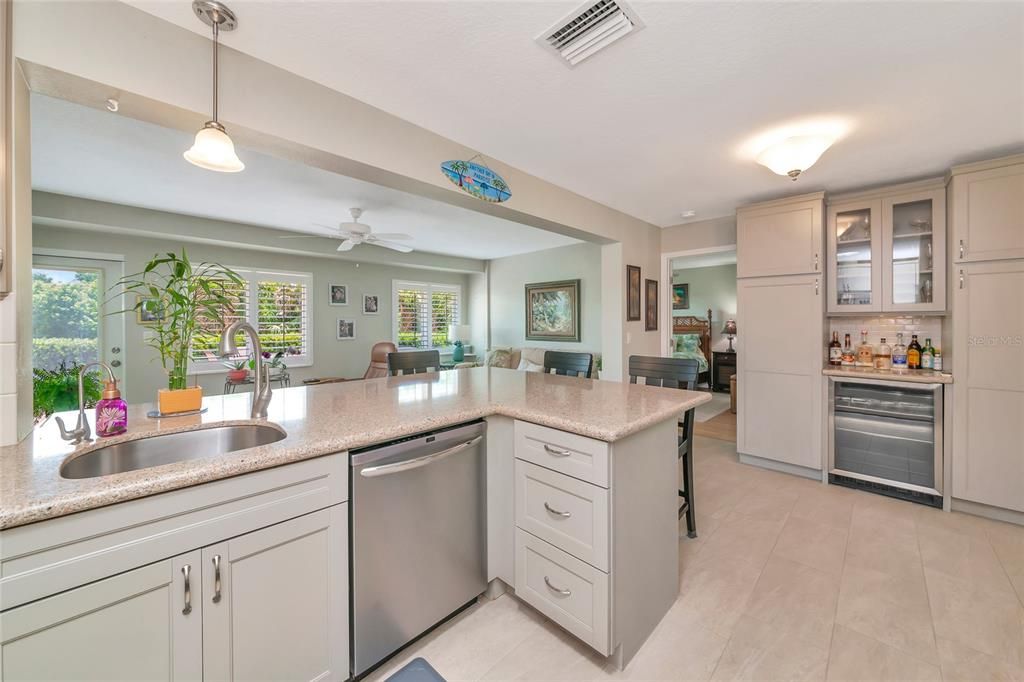 En Venta: $240,000 (2 camas, 2 baños, 1383 Pies cuadrados)