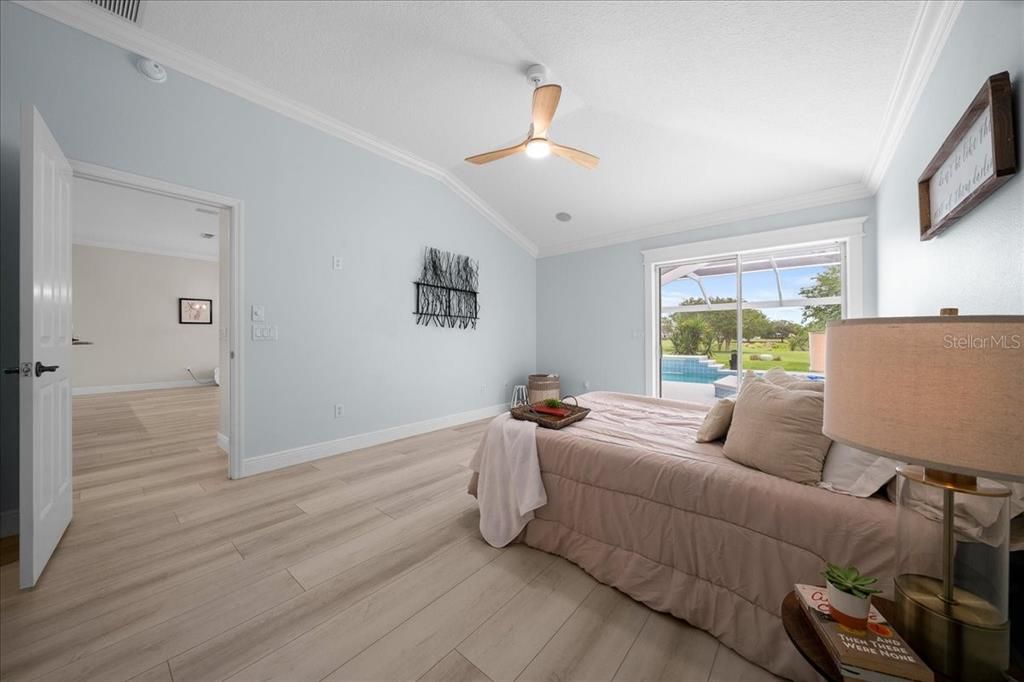For Sale: $895,000 (3 beds, 2 baths, 1727 Square Feet)