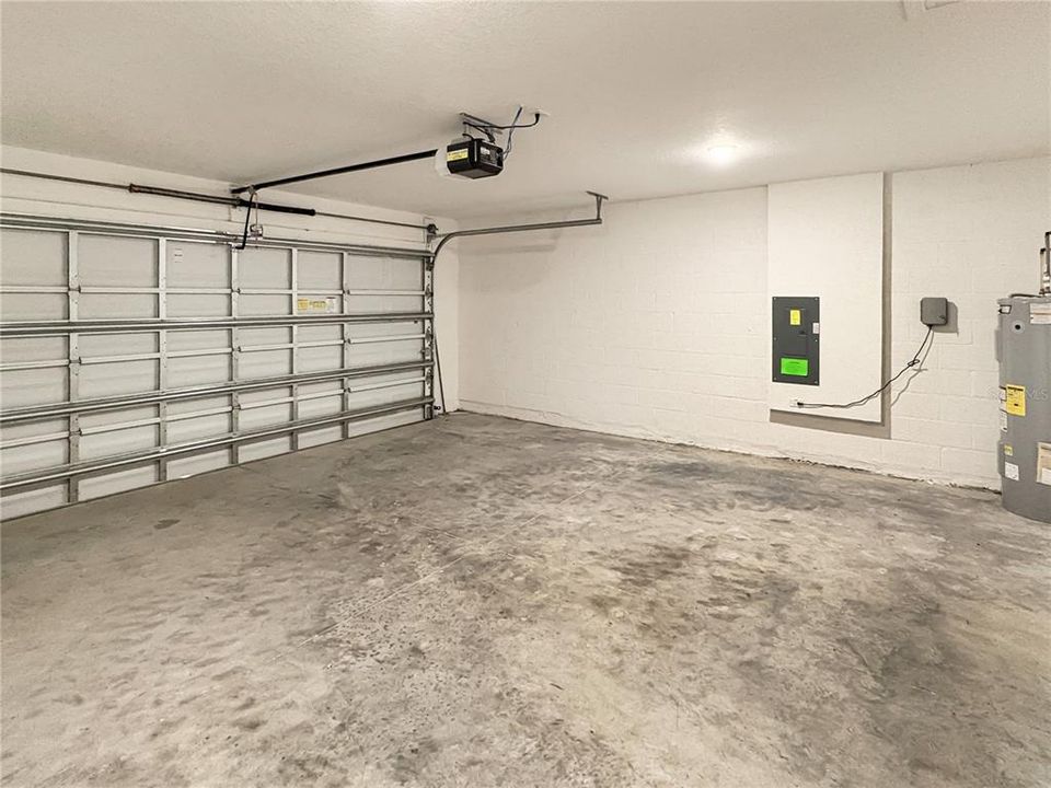 For Sale: $365,900 (4 beds, 2 baths, 1850 Square Feet)