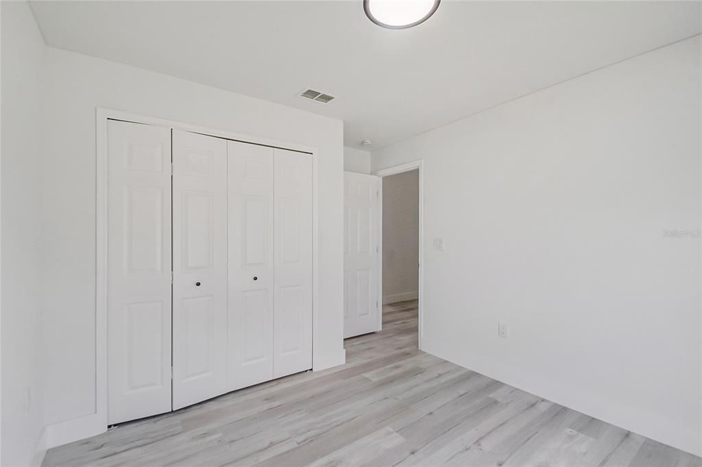 For Sale: $360,000 (3 beds, 2 baths, 1420 Square Feet)