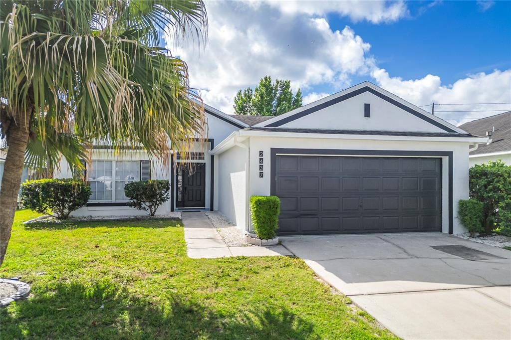 For Sale: $360,000 (3 beds, 2 baths, 1420 Square Feet)