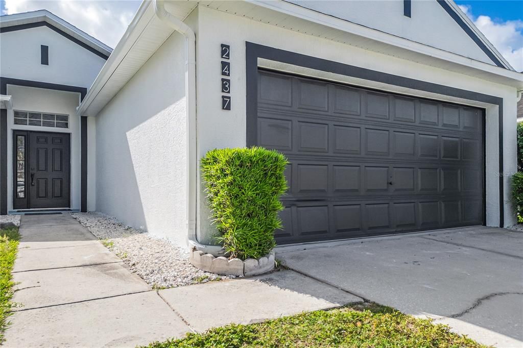 For Sale: $360,000 (3 beds, 2 baths, 1420 Square Feet)