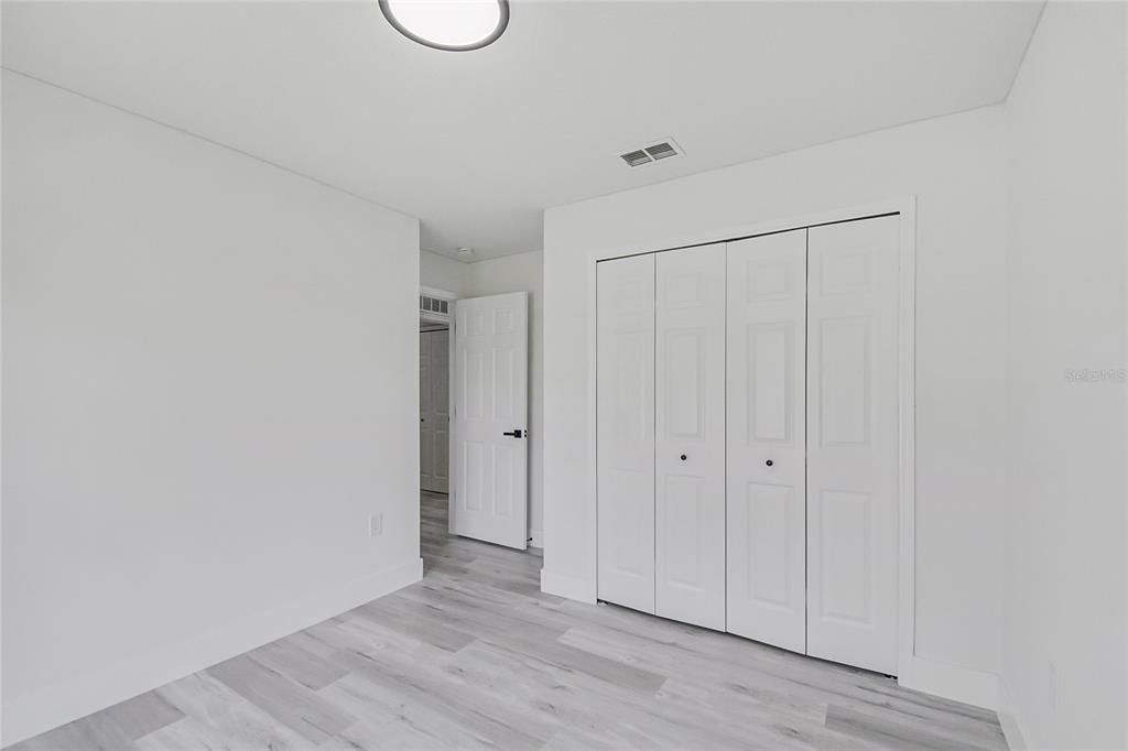 For Sale: $360,000 (3 beds, 2 baths, 1420 Square Feet)