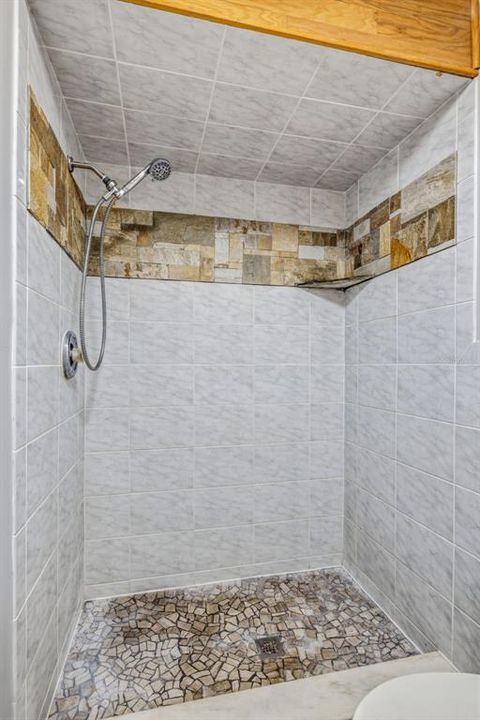 Active With Contract: $319,900 (2 beds, 2 baths, 1704 Square Feet)