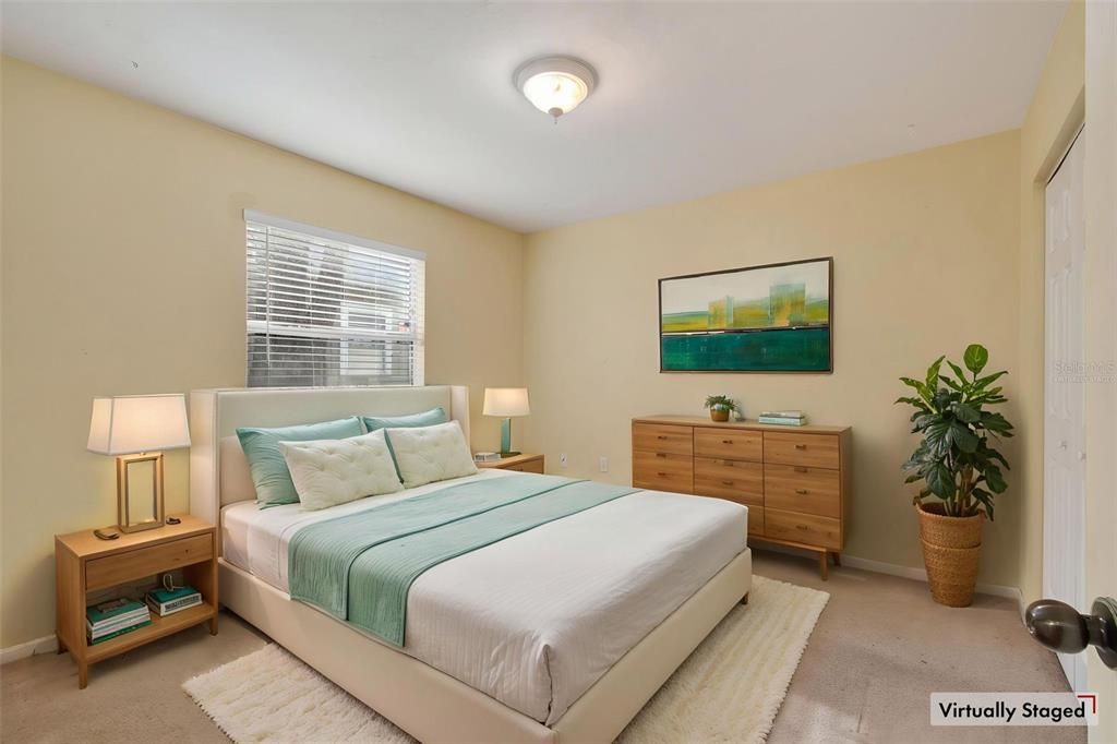 Activo con contrato: $299,900 (3 camas, 2 baños, 1802 Pies cuadrados)