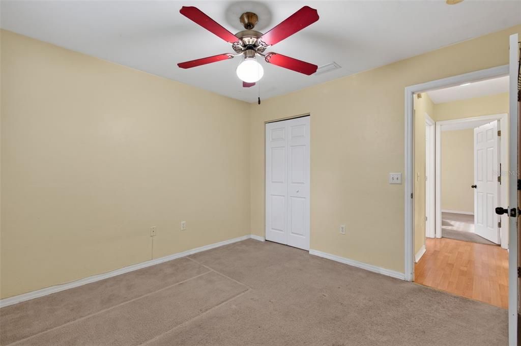 Activo con contrato: $299,900 (3 camas, 2 baños, 1802 Pies cuadrados)