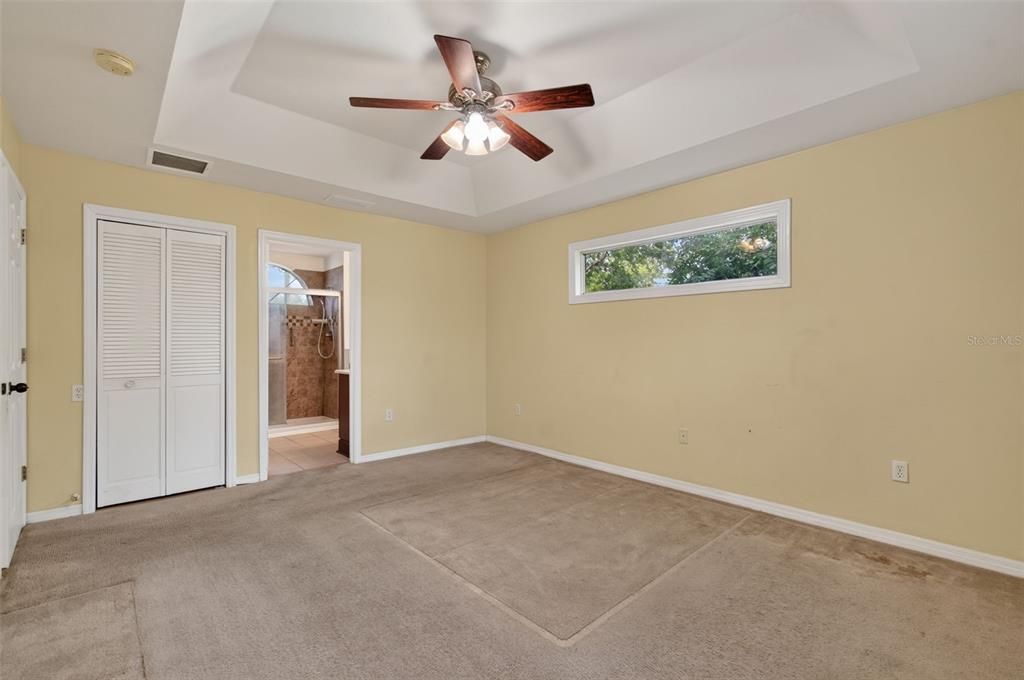 Activo con contrato: $299,900 (3 camas, 2 baños, 1802 Pies cuadrados)