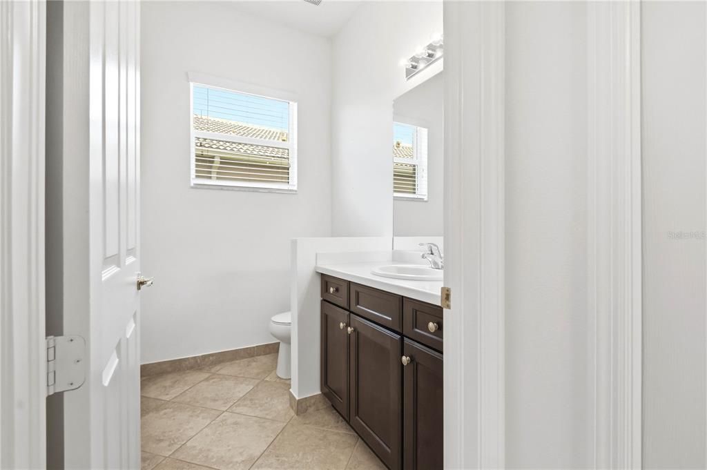 For Sale: $450,000 (3 beds, 2 baths, 2171 Square Feet)