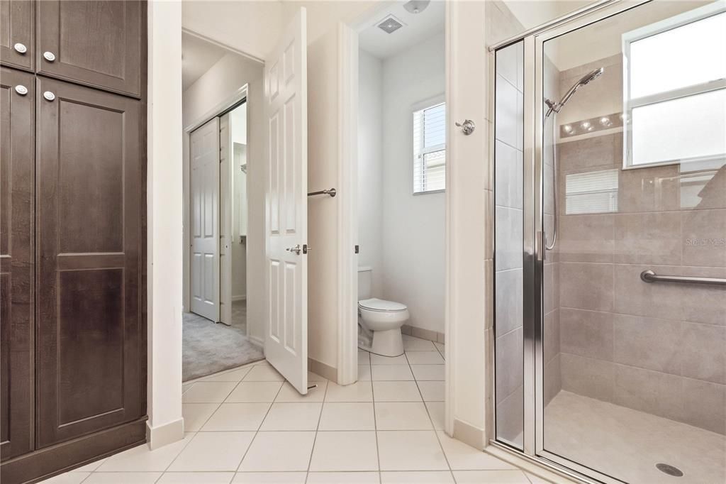 For Sale: $450,000 (3 beds, 2 baths, 2171 Square Feet)