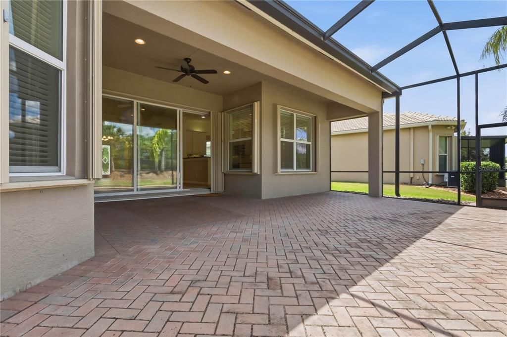 For Sale: $450,000 (3 beds, 2 baths, 2171 Square Feet)
