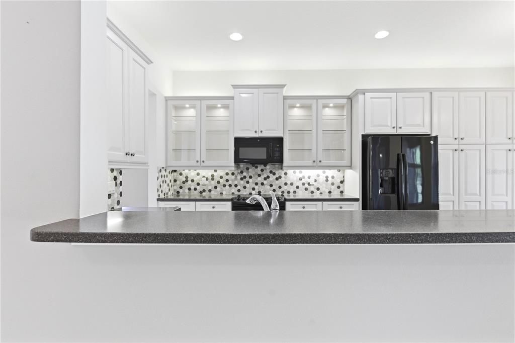 For Sale: $450,000 (3 beds, 2 baths, 2171 Square Feet)