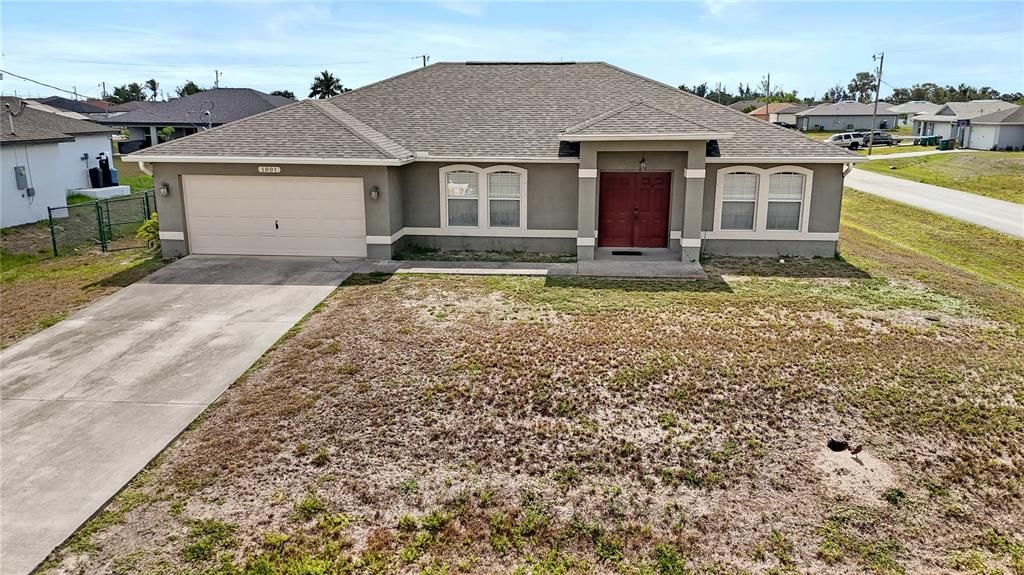 En Venta: $319,000 (3 camas, 2 baños, 2007 Pies cuadrados)