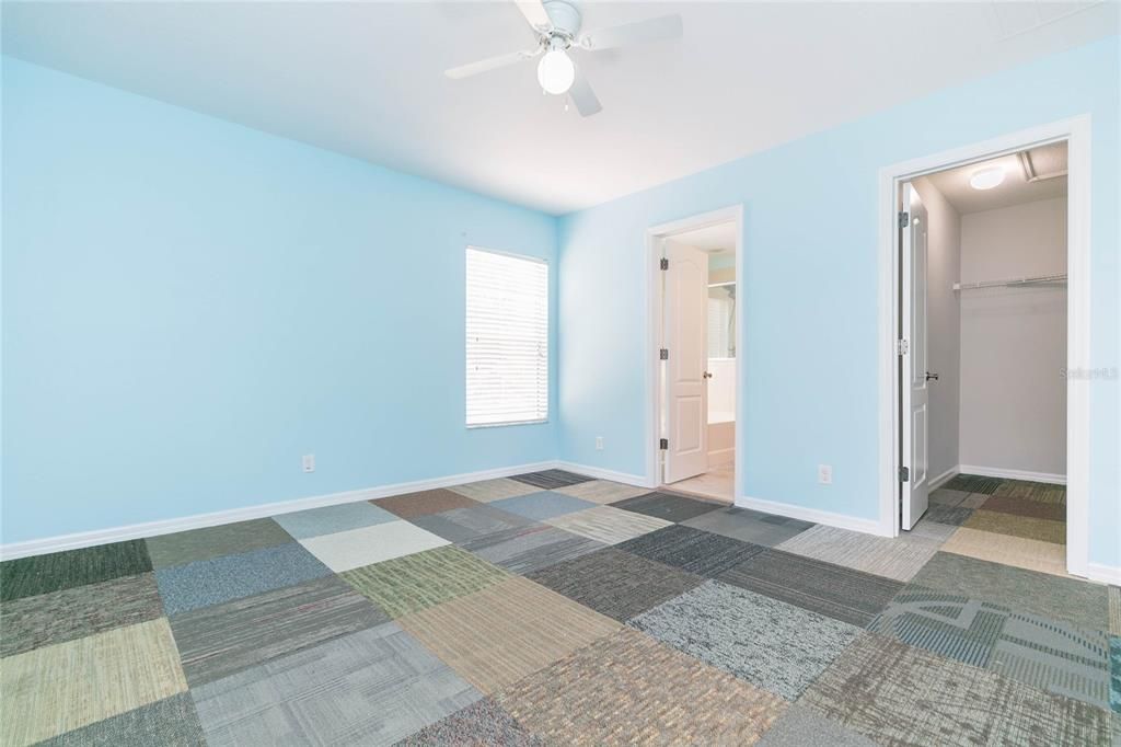 For Sale: $272,000 (4 beds, 2 baths, 1675 Square Feet)