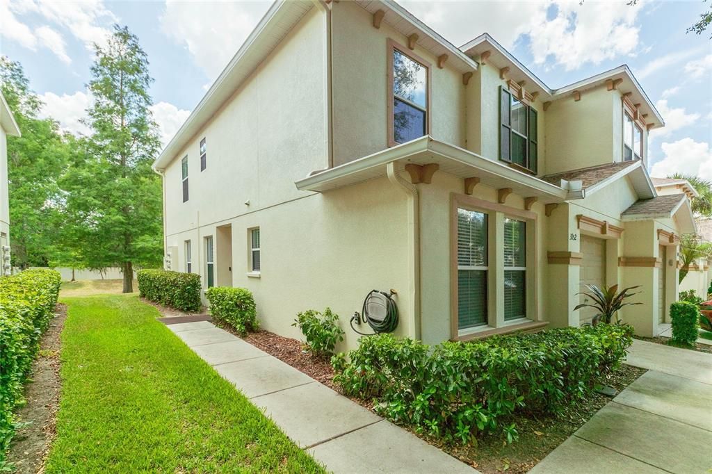 For Sale: $272,000 (4 beds, 2 baths, 1675 Square Feet)