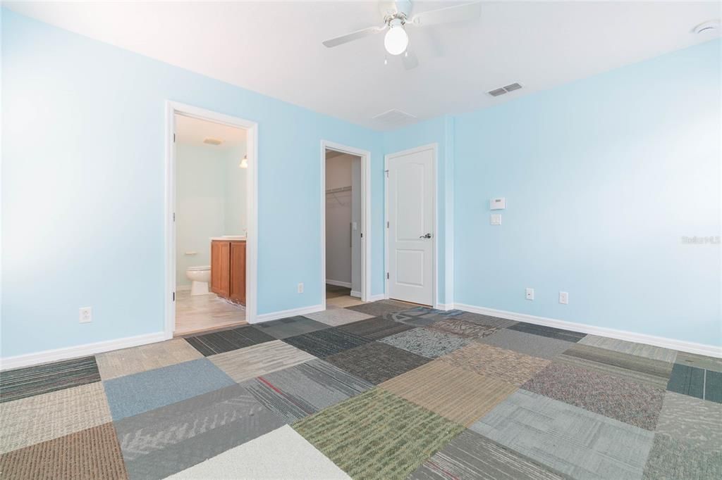 For Sale: $272,000 (4 beds, 2 baths, 1675 Square Feet)