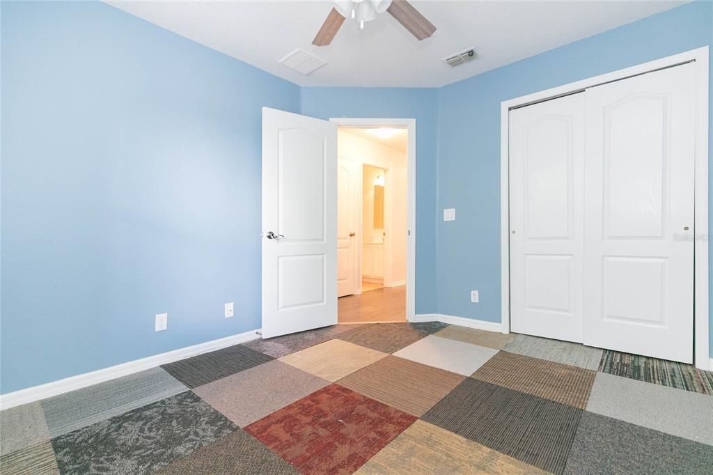 For Sale: $272,000 (4 beds, 2 baths, 1675 Square Feet)