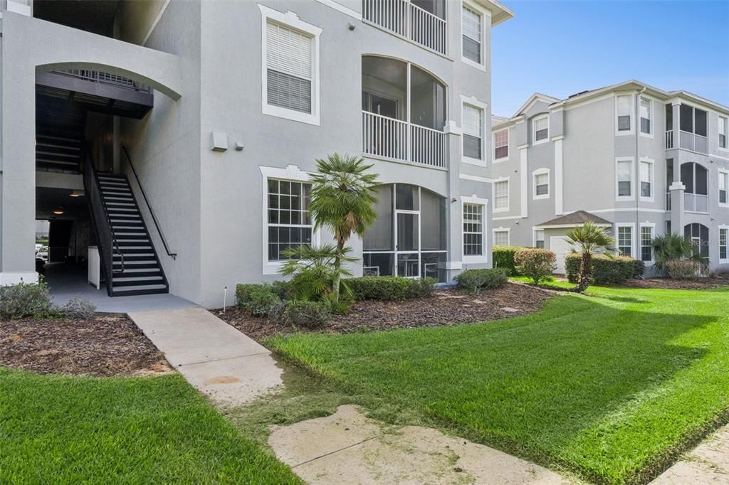 For Sale: $220,000 (3 beds, 2 baths, 1268 Square Feet)