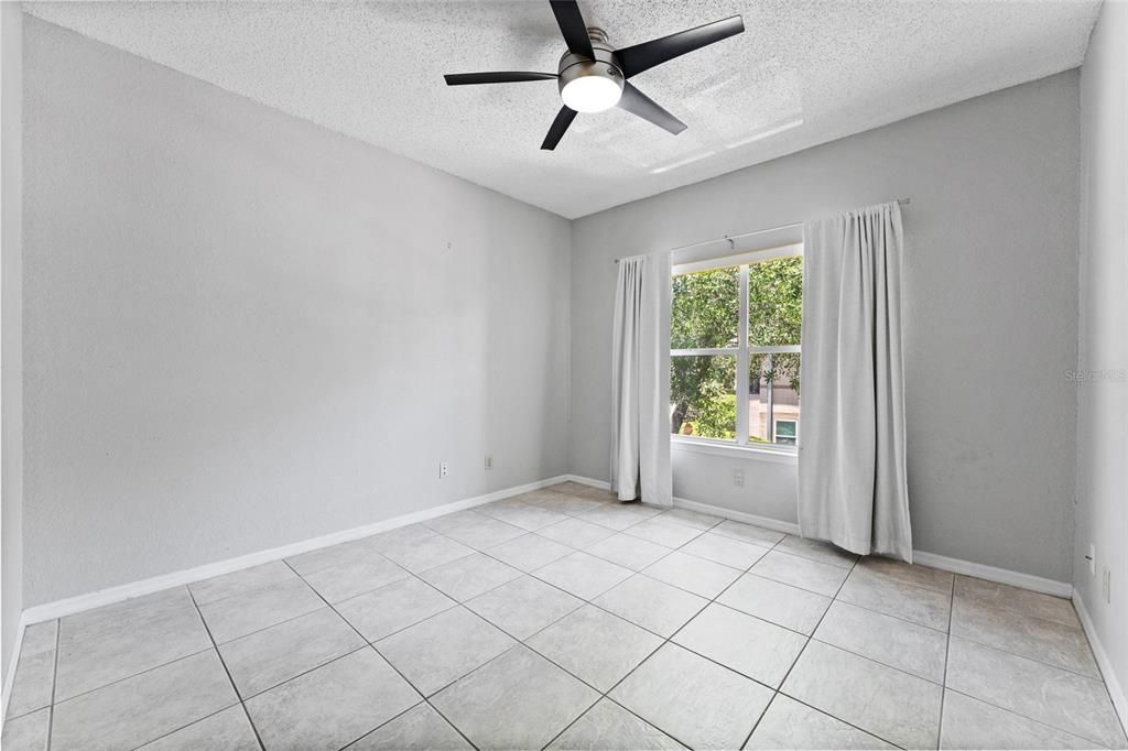 En Venta: $449,000 (2 camas, 2 baños, 1183 Pies cuadrados)