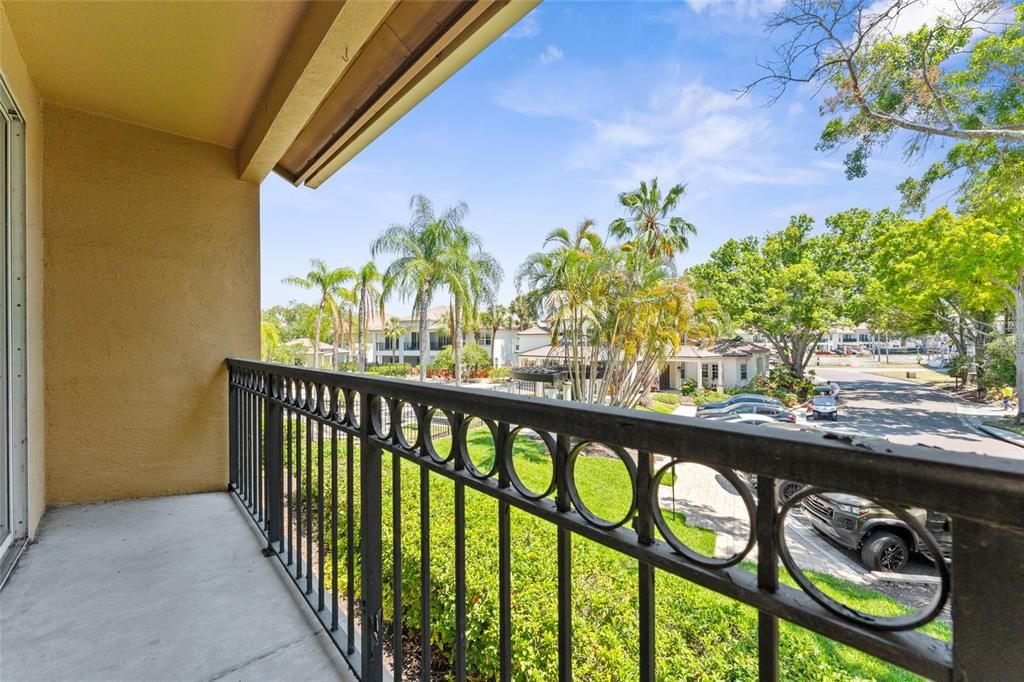 En Venta: $449,000 (2 camas, 2 baños, 1183 Pies cuadrados)