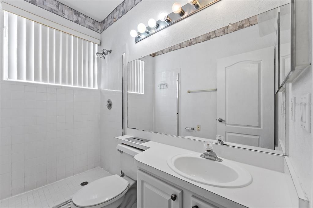 En Venta: $449,000 (2 camas, 2 baños, 1183 Pies cuadrados)
