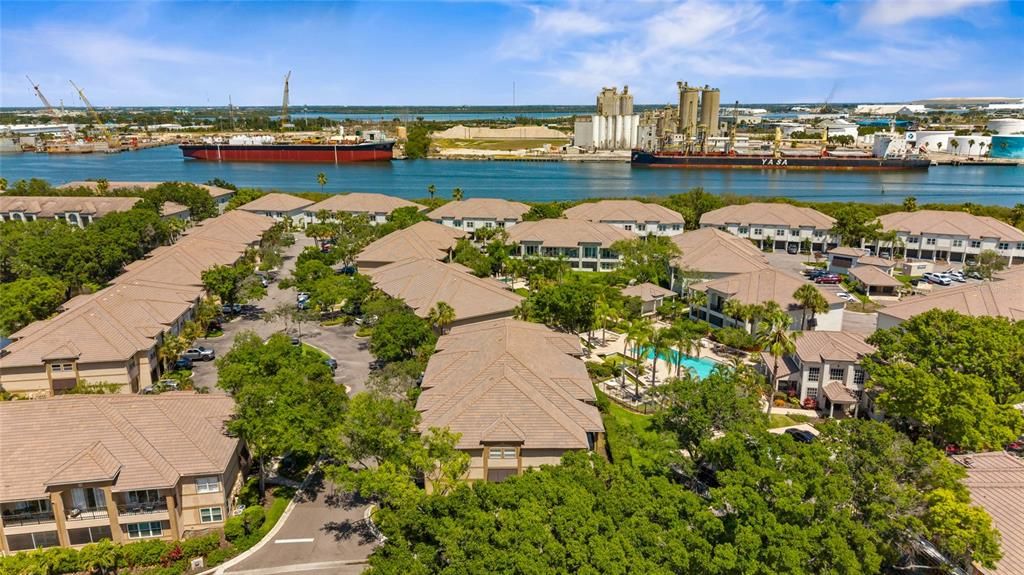 En Venta: $449,000 (2 camas, 2 baños, 1183 Pies cuadrados)