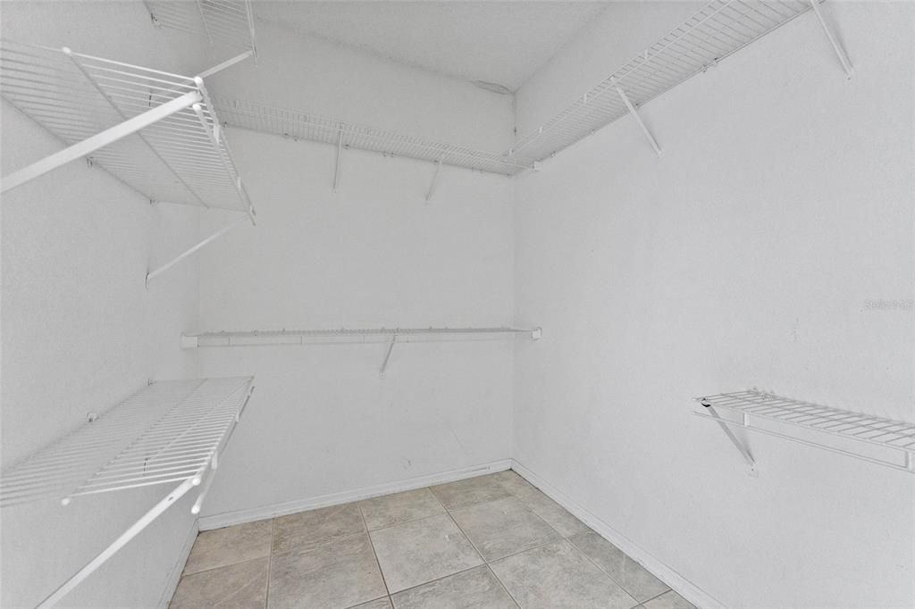 En Venta: $449,000 (2 camas, 2 baños, 1183 Pies cuadrados)