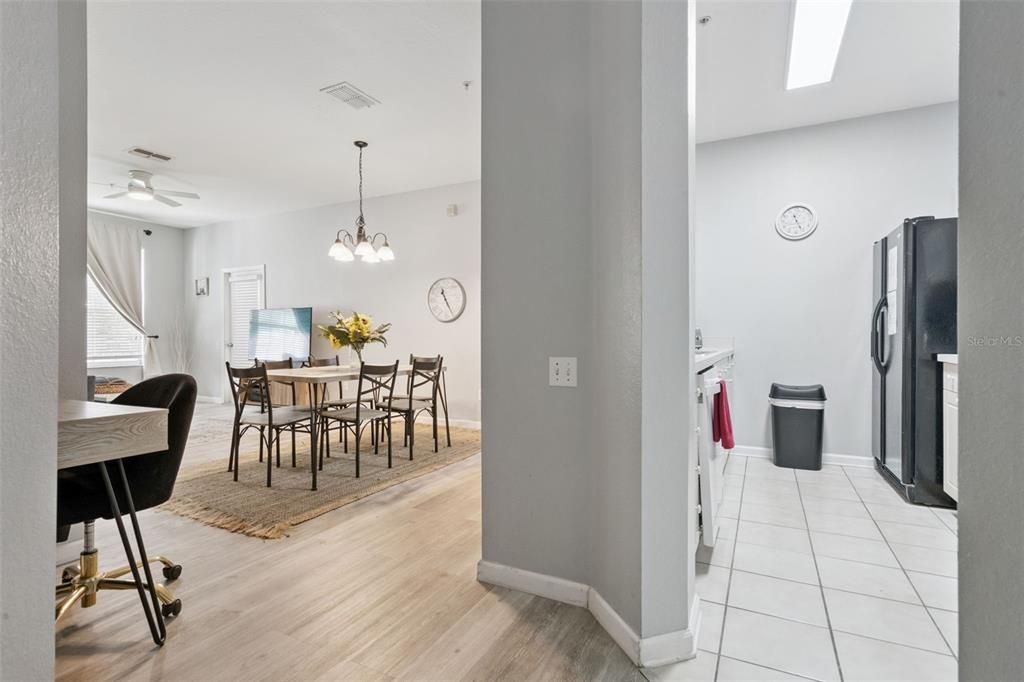 For Sale: $230,000 (3 beds, 2 baths, 1402 Square Feet)
