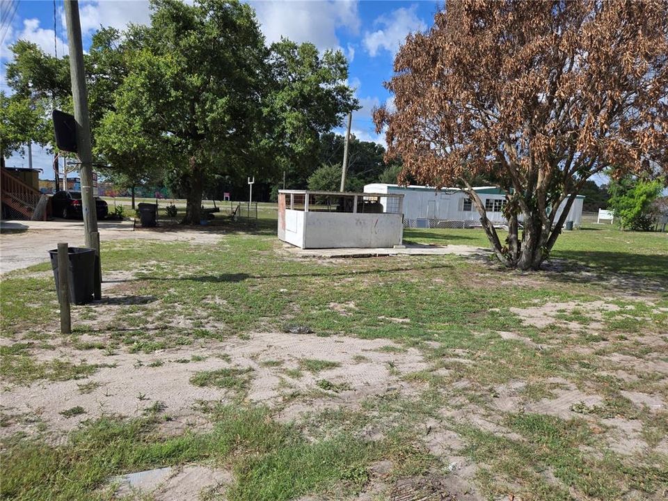 For Sale: $380,000 (8 beds, 0 baths, 2604 Square Feet)