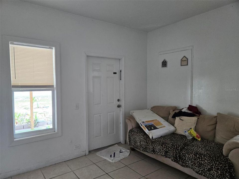 For Sale: $380,000 (8 beds, 0 baths, 2604 Square Feet)