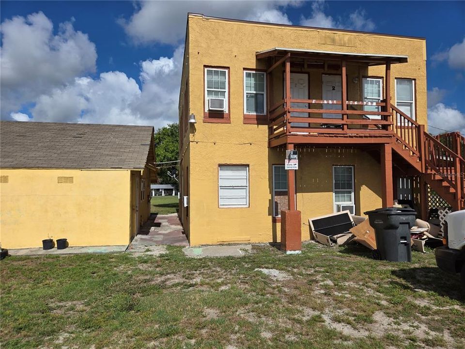 For Sale: $380,000 (8 beds, 0 baths, 2604 Square Feet)