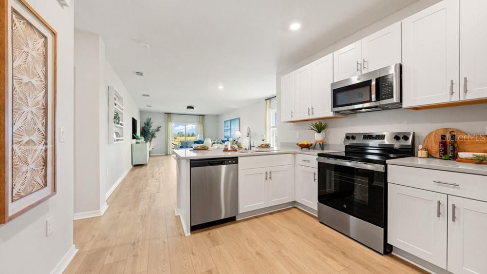 For Sale: $274,900 (3 beds, 2 baths, 1453 Square Feet)