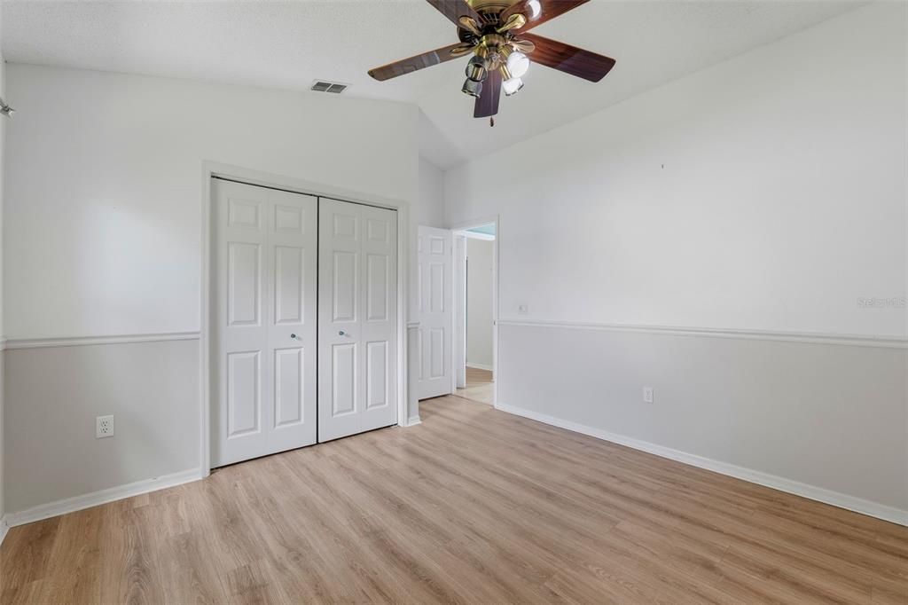En Venta: $440,000 (3 camas, 2 baños, 2022 Pies cuadrados)