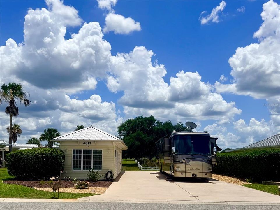 For Sale: $199,900 (0.12 acres)