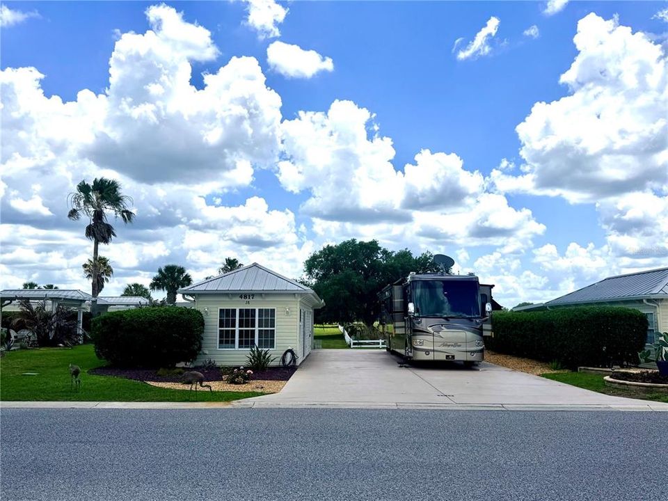 For Sale: $199,900 (0.12 acres)