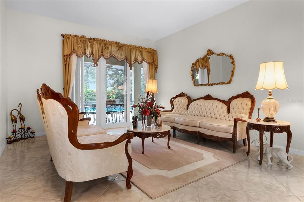 For Sale: $685,000 (4 beds, 3 baths, 2799 Square Feet)