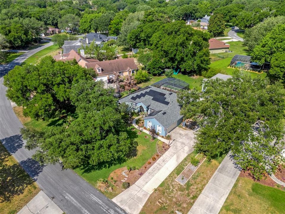 Active With Contract: $3,500 (3 beds, 2 baths, 2068 Square Feet)