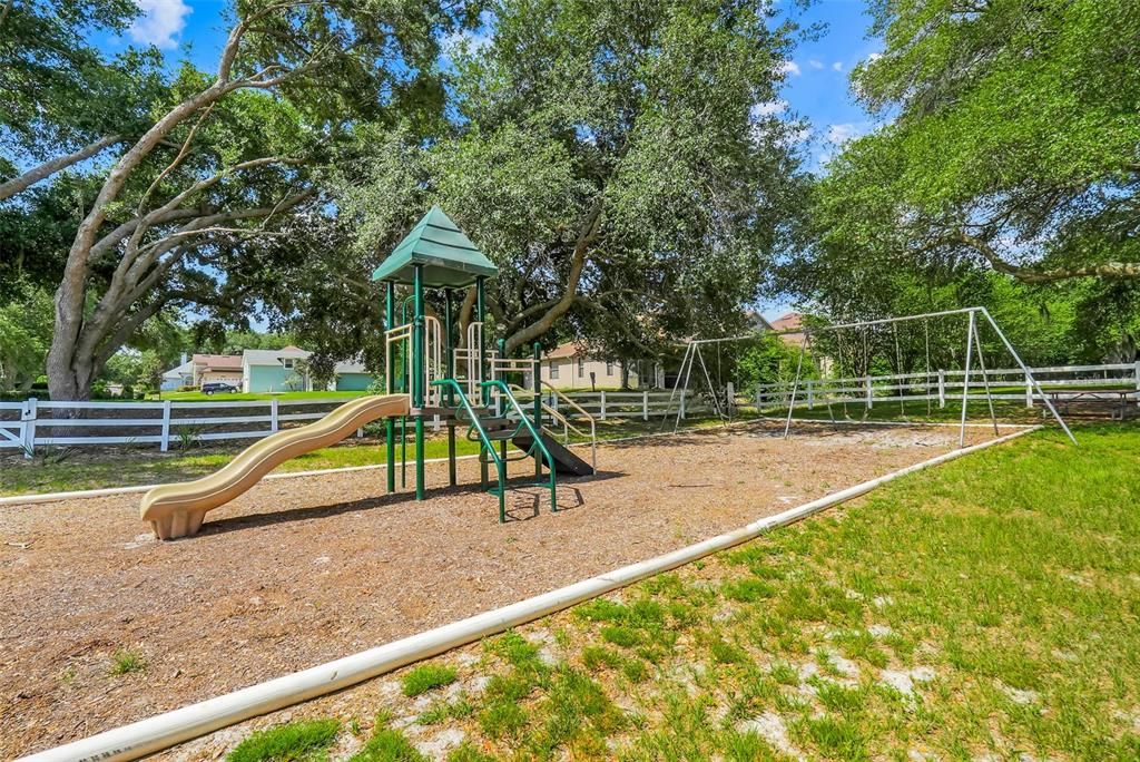 Active With Contract: $3,500 (3 beds, 2 baths, 2068 Square Feet)