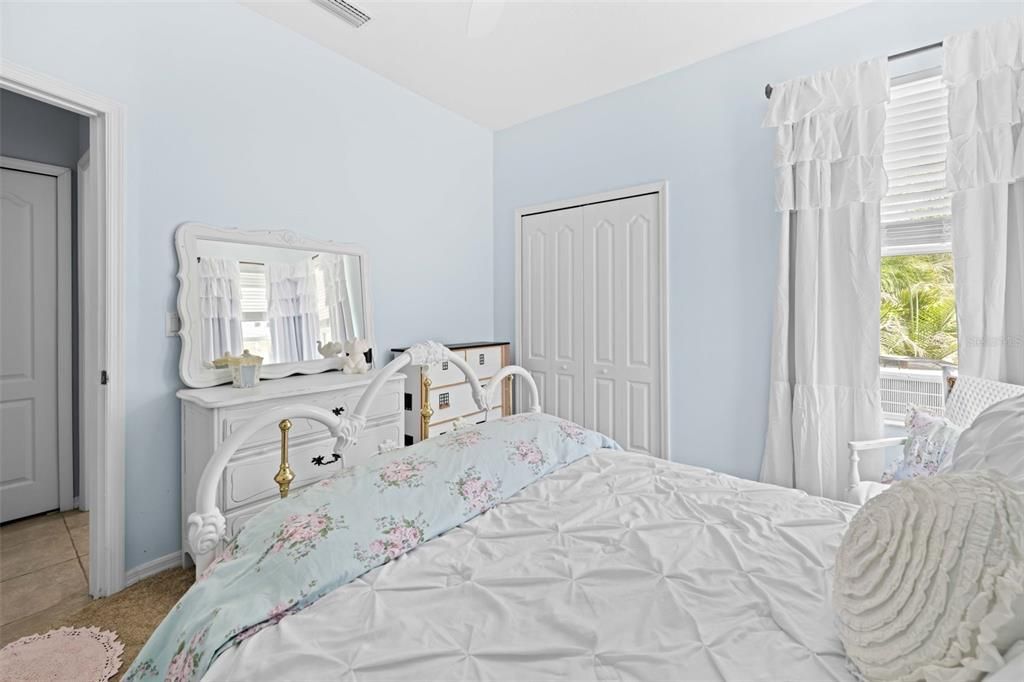 En Venta: $389,900 (3 camas, 2 baños, 1675 Pies cuadrados)