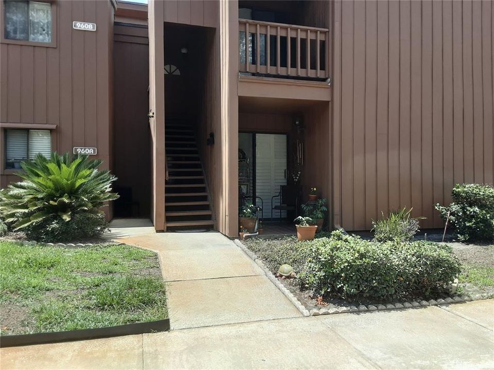 Activo con contrato: $194,000 (2 camas, 2 baños, 1014 Pies cuadrados)