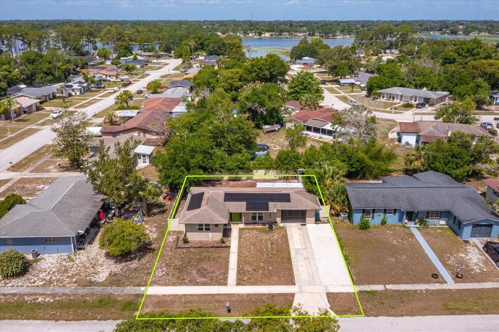 For Sale: $240,000 (2 beds, 1 baths, 1030 Square Feet)