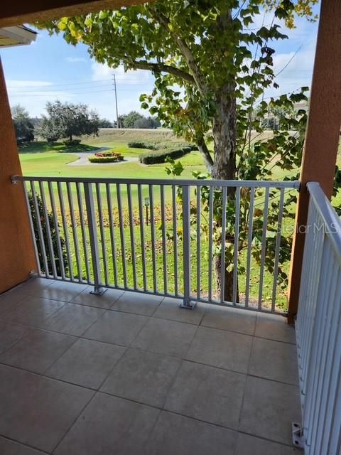 For Rent: $2,350 (3 beds, 2 baths, 1862 Square Feet)