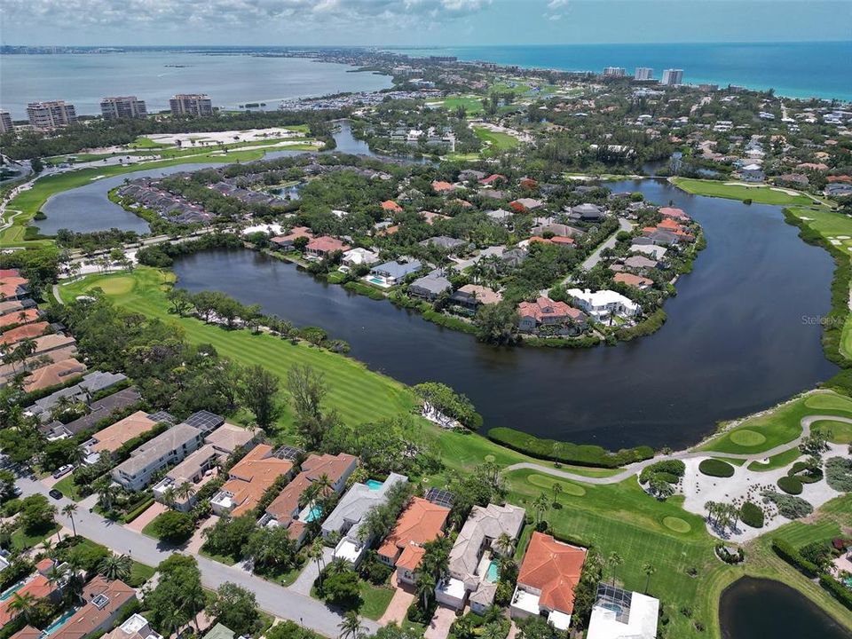 For Sale: $2,550,000 (4 beds, 4 baths, 4154 Square Feet)