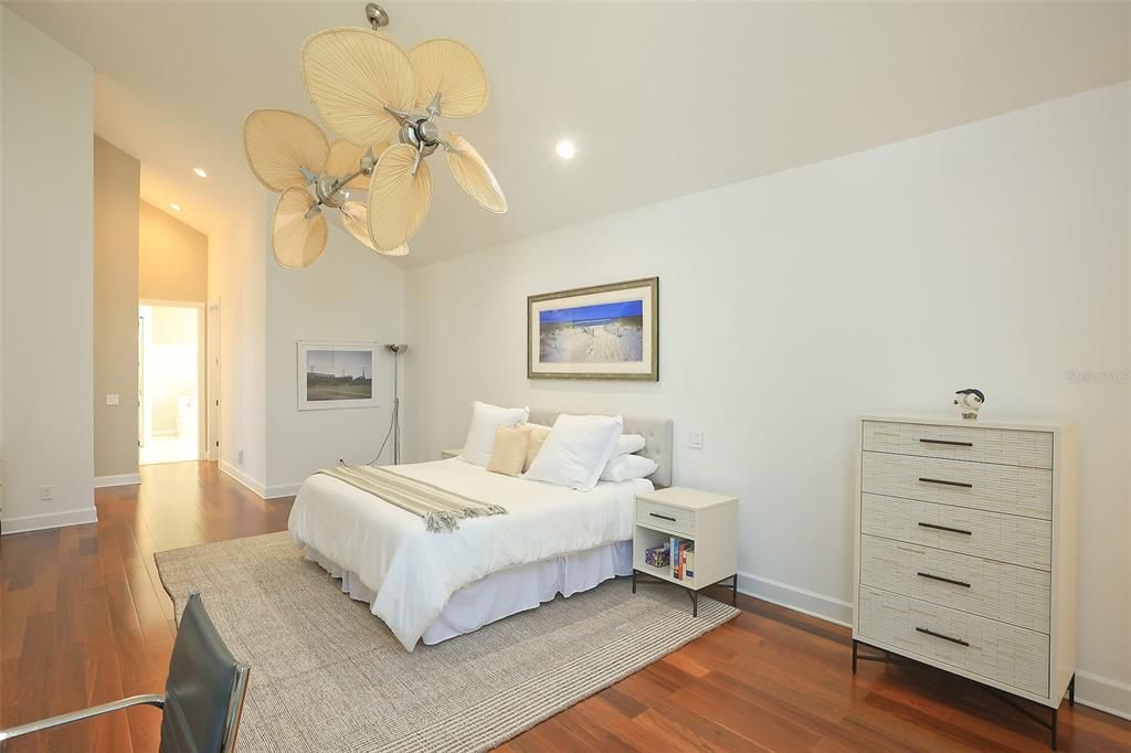 For Sale: $2,550,000 (4 beds, 4 baths, 4154 Square Feet)